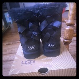 Toddler Uggs size 6